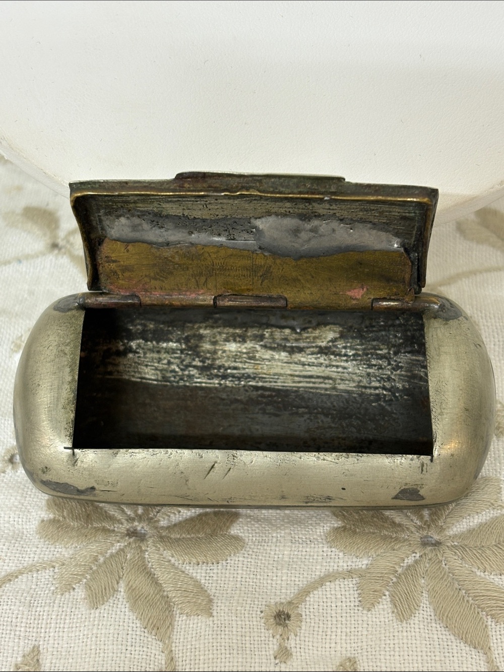 Metal snuff box - Picture 4 of 7